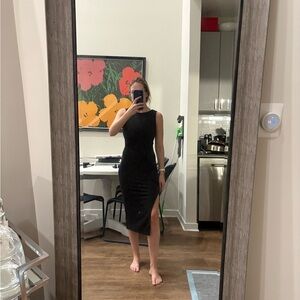 Chic Black Midi Dress with Side Slit